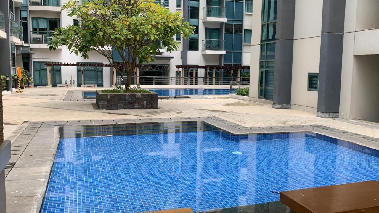 One Palm Tree Villas Condominium - Studio Room With Balcony - Across Terminal 3 Manila Luaran gambar